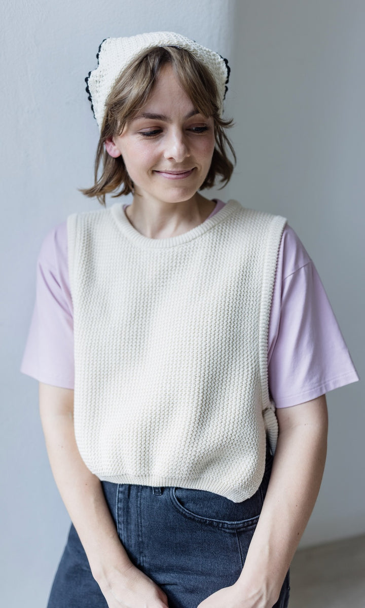 Pullunder mit seitlichem Bindedetail in Creme aus Bio Baumwolle - abricot coco