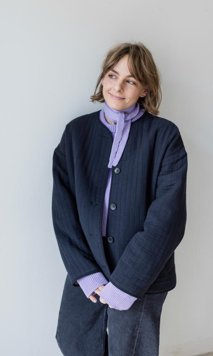 Kleiner Strickschal zum Binden Flieder aus Bio Baumwolle