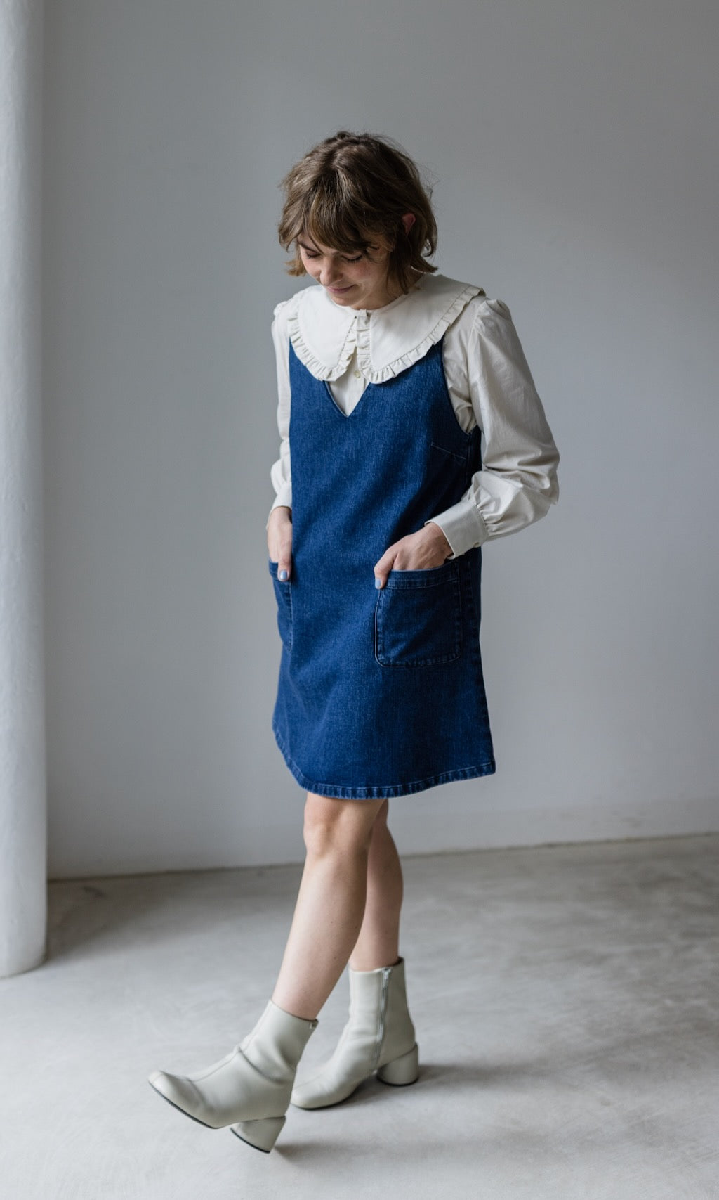 Kurzes Jeanskleid Audrey in Denim Blau aus Bio Baumwolle