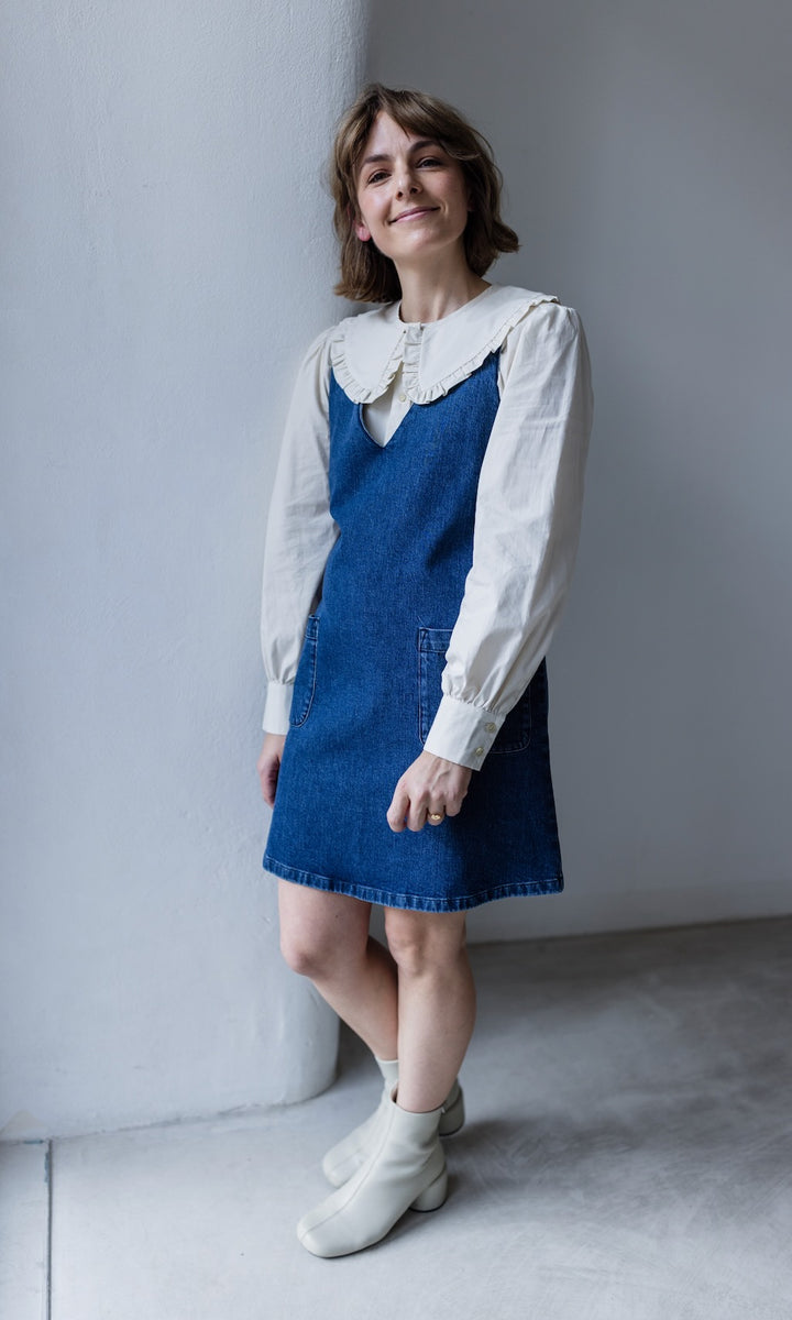 Kurzes Jeanskleid Audrey in Denim Blau aus Bio Baumwolle
