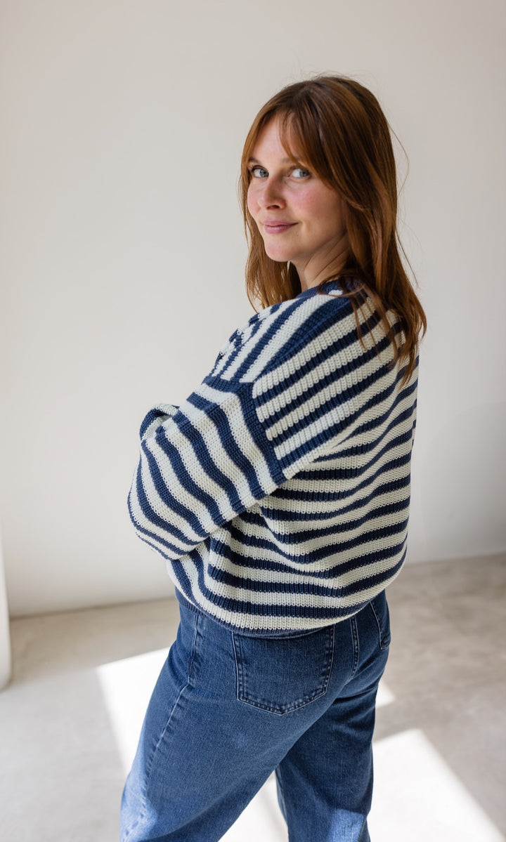 Gestreifter Strickpullover aus Baumwolle
