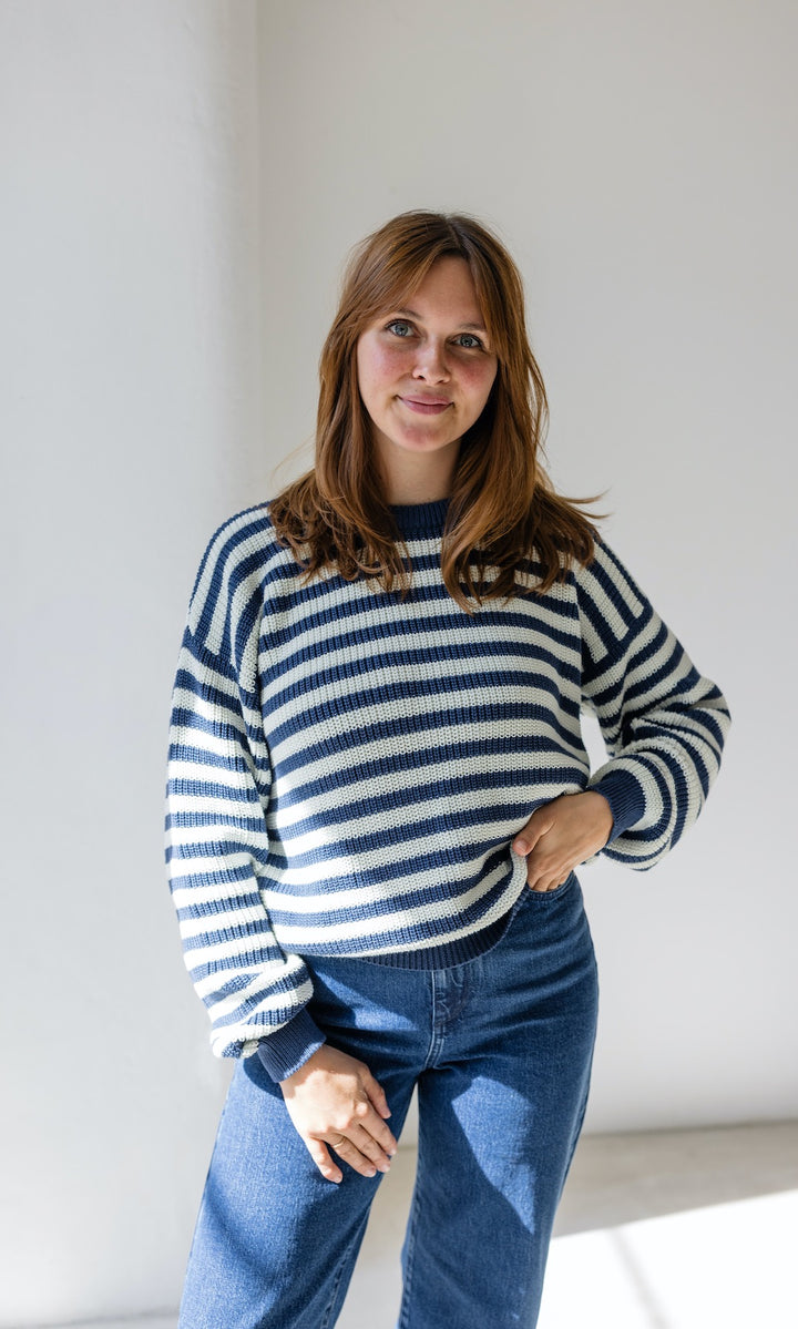 Gestreifter Strickpullover aus Baumwolle