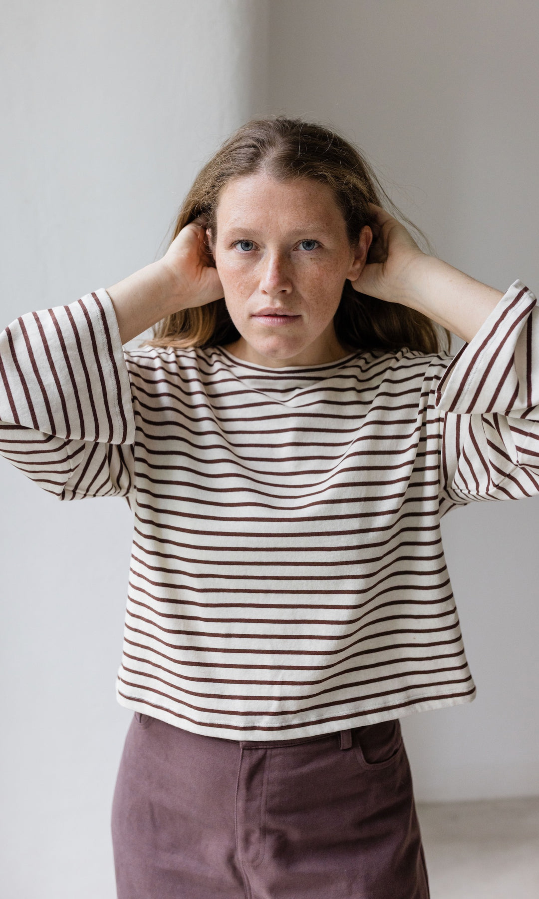 Braun gestreiftes Langarm Shirt